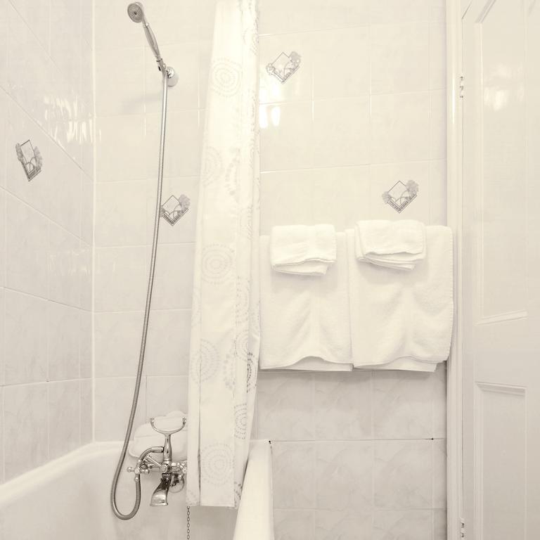 The Paragon - Guest Accommodation سكرابورو الغرفة الصورة