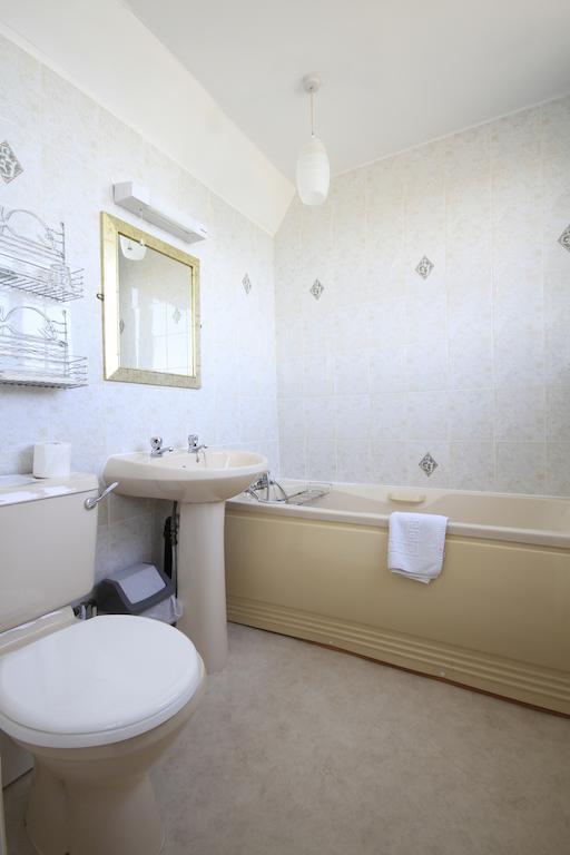The Paragon - Guest Accommodation سكرابورو الغرفة الصورة